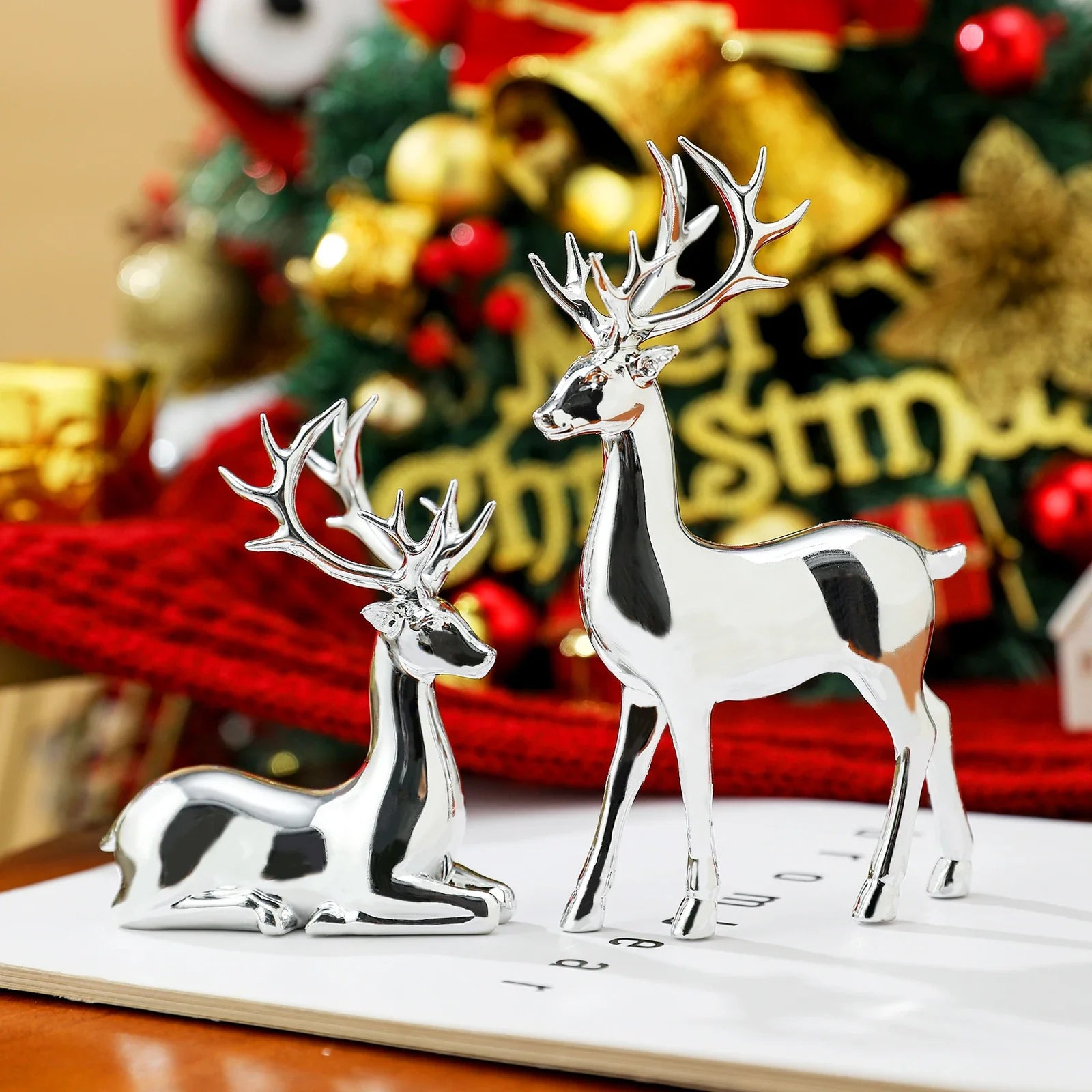2 Pcs Christmas Reindeer Decor Resin Standing Sitting Deer Figurine Reindeer Christmas Decoration for Home Indoor Xmas Holiday
