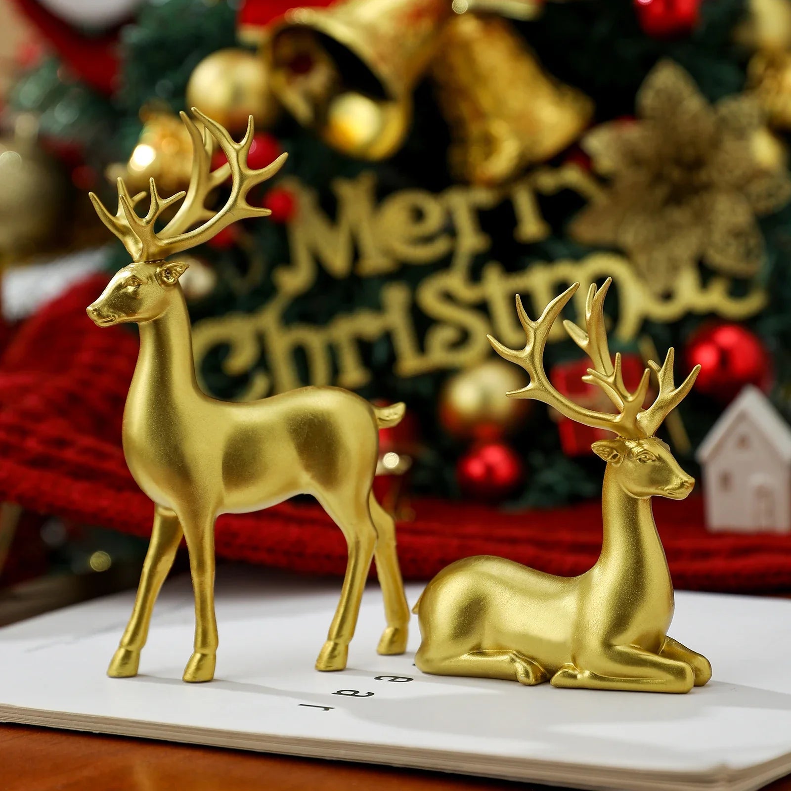 2 Pcs Christmas Reindeer Decor Resin Standing Sitting Deer Figurine Reindeer Christmas Decoration for Home Indoor Xmas Holiday