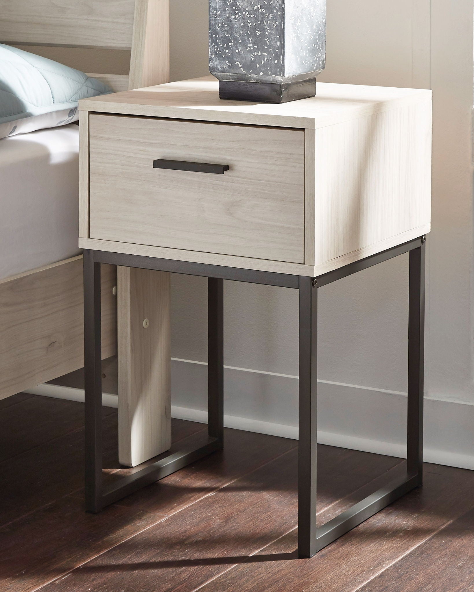 Socalle - Bedroom Set