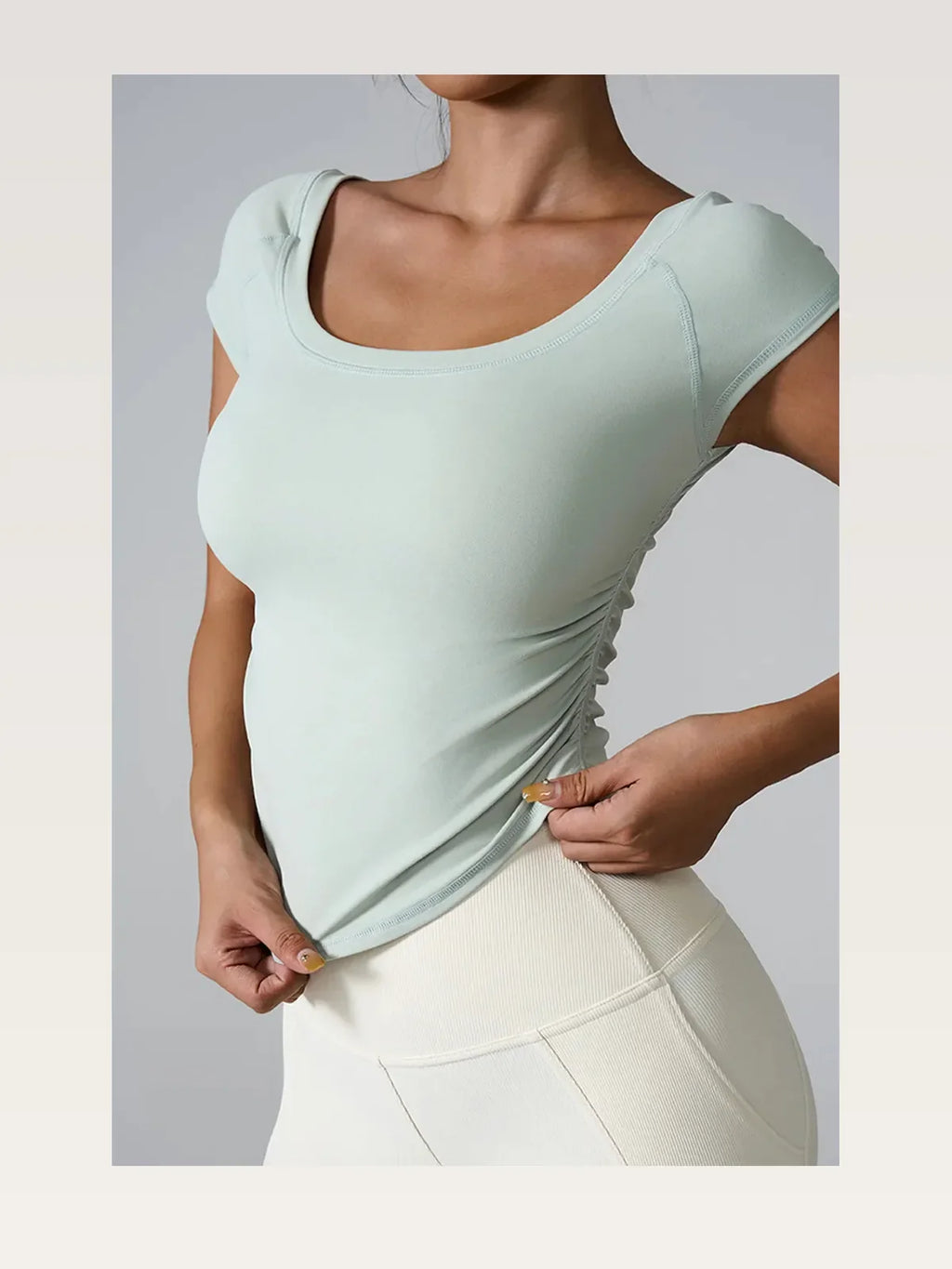 Round Neck Short Sleeve Active T-Shirt