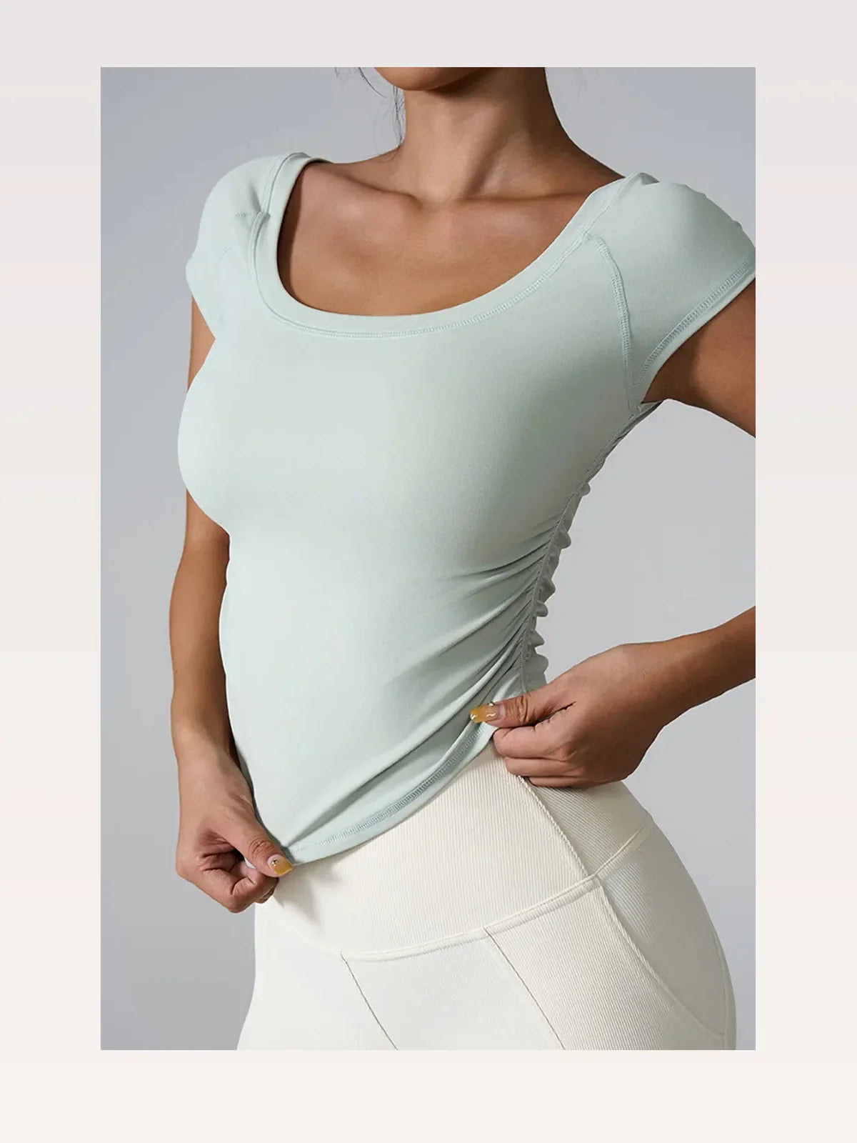 Round Neck Short Sleeve Active T-Shirt